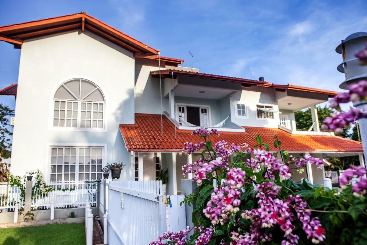 Pousada Pavao Branco Florianopolis Exterior photo